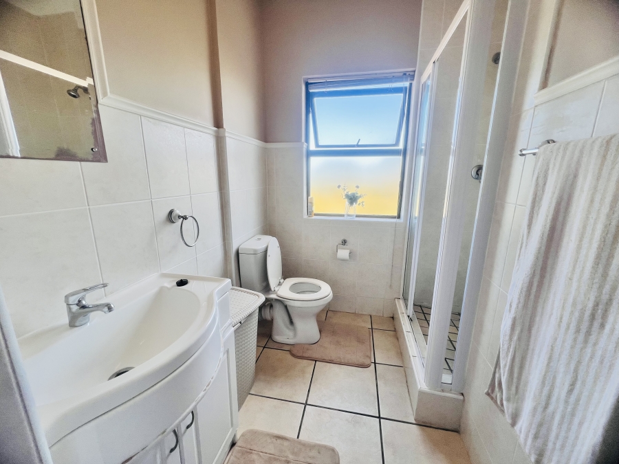 3 Bedroom Property for Sale in Langebaan Country Estate Western Cape